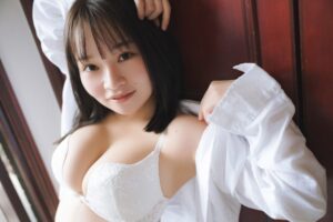 【画像】大嶋みくのグラビア画像90枚集めてみた！